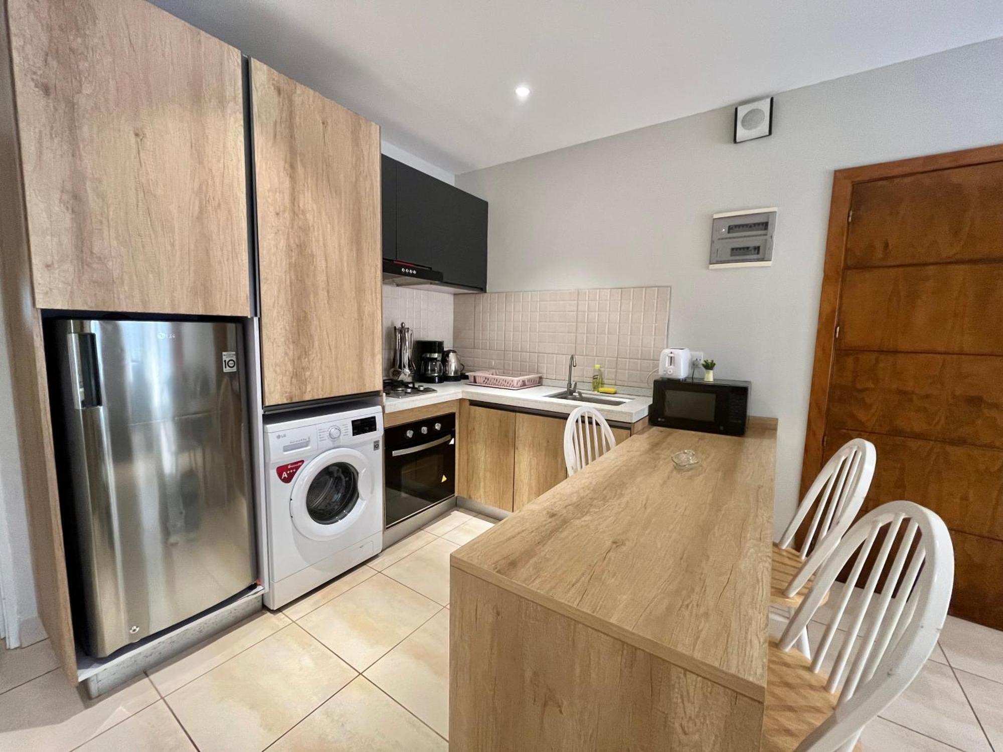 Forest View Apartments Кололи Экстерьер фото